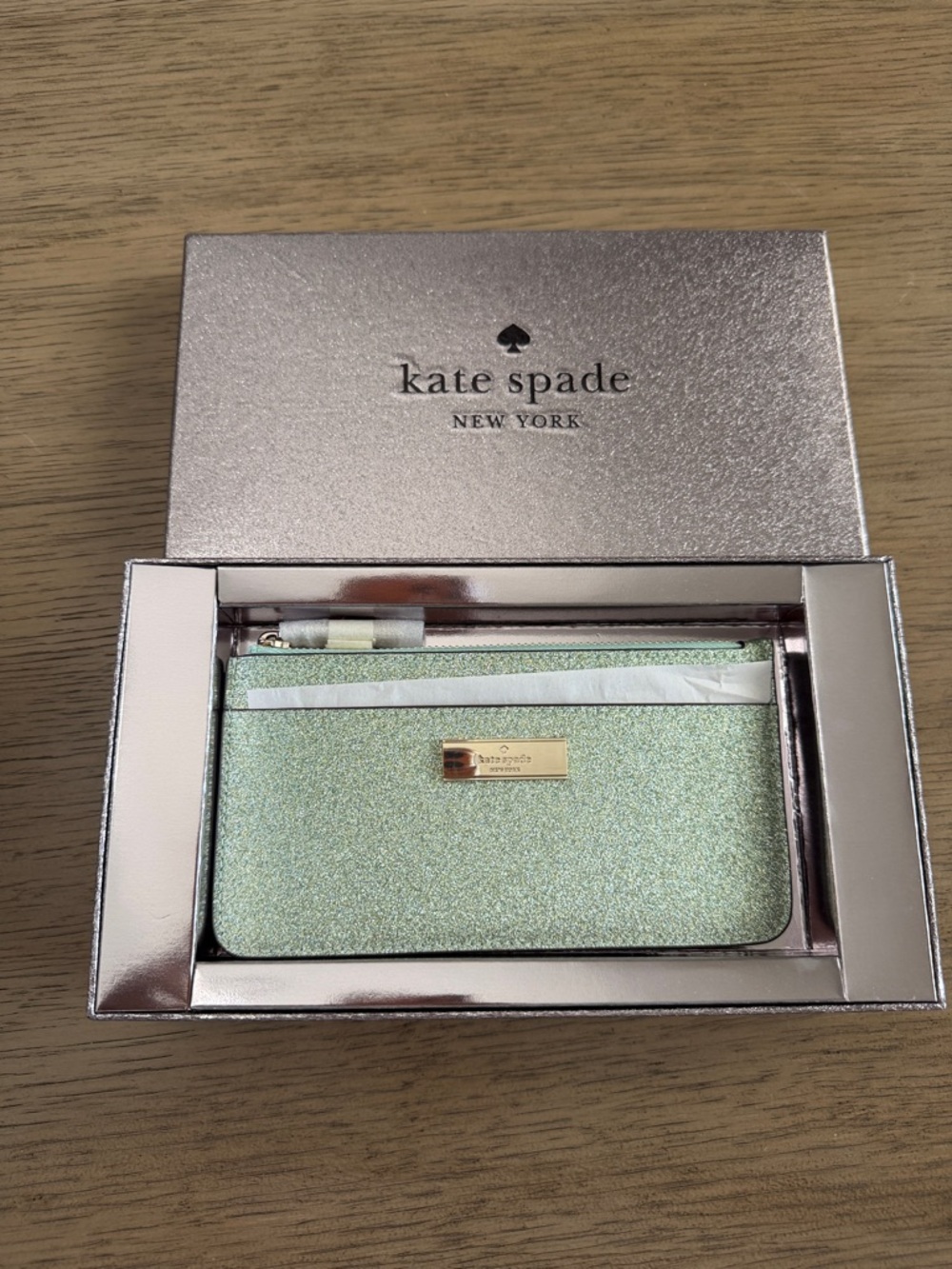 kate spade New York Glitter Zip Pouch in Mint